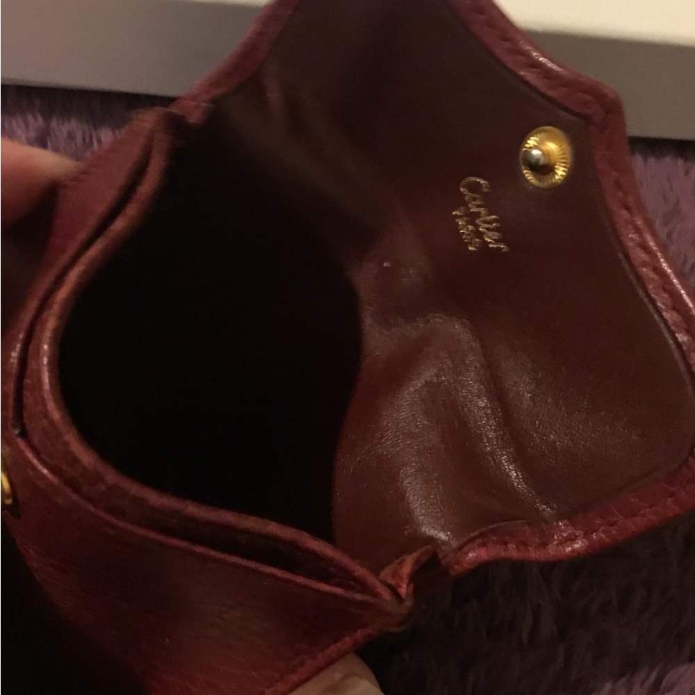 Authentic Cartier Bordeaux Leather Coin Holder - Picture 5 of 14